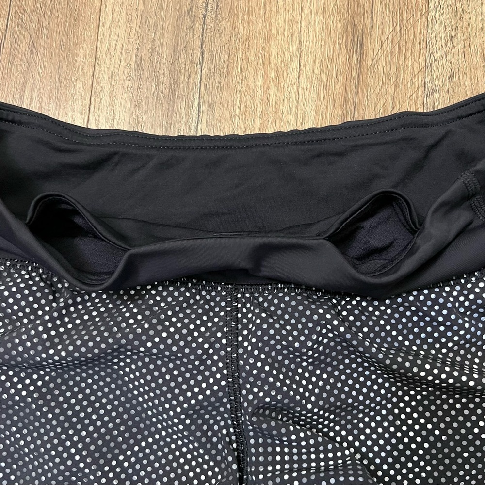 Lululemon Speed Short Ravish Reptile Silver Black - Picture 8 of 12